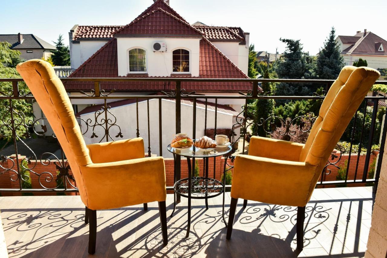 Villa Alfredo Одеса Екстериор снимка