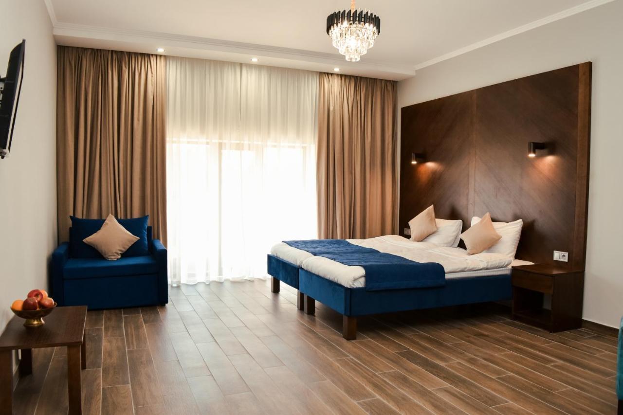 Villa Alfredo Одеса Екстериор снимка