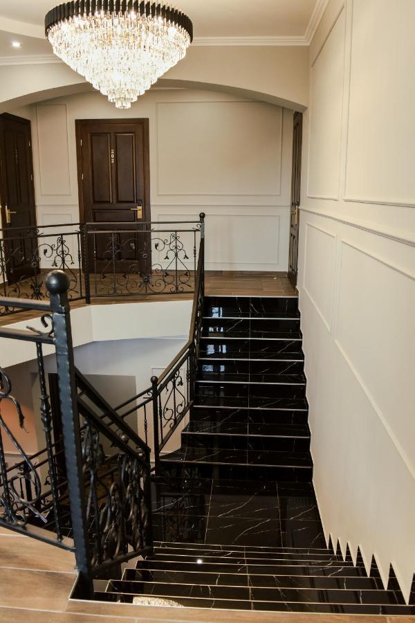 Villa Alfredo Одеса Екстериор снимка